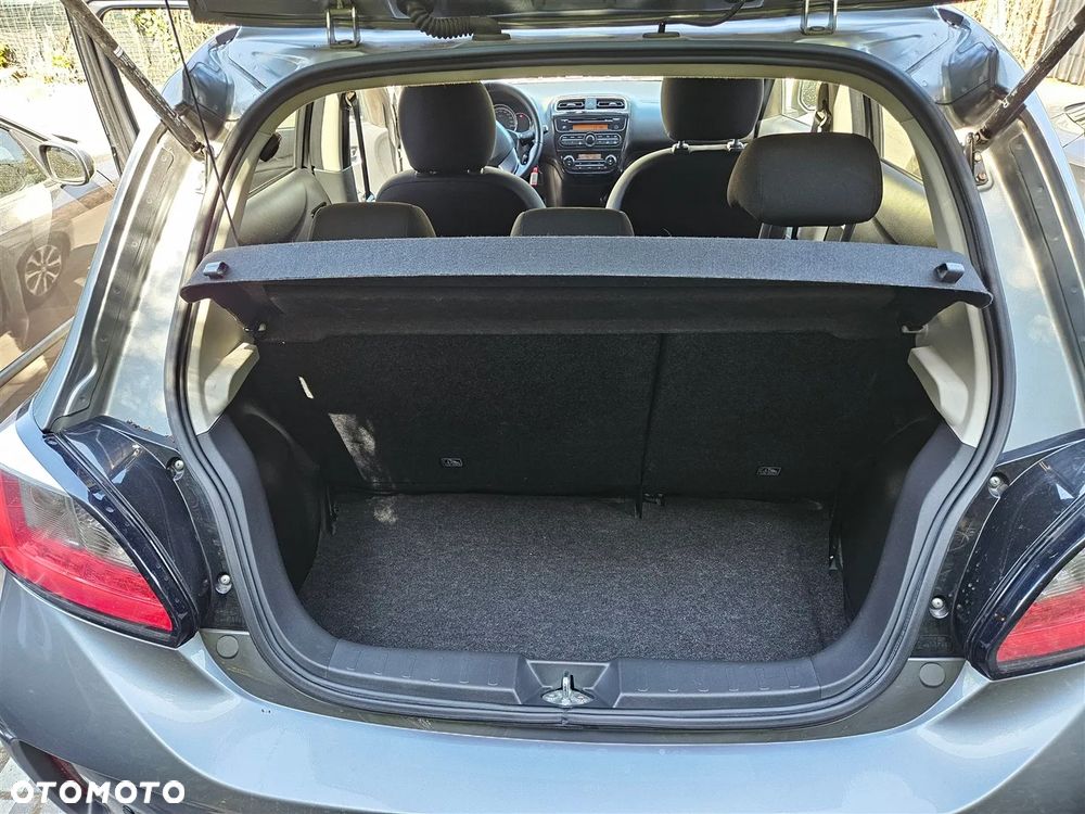 Mitsubishi Space Star 1.2 Intense CVT - 20