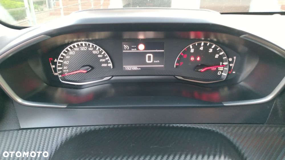 Peugeot 208 1.2 PureTech GPF Allure S&S - 31