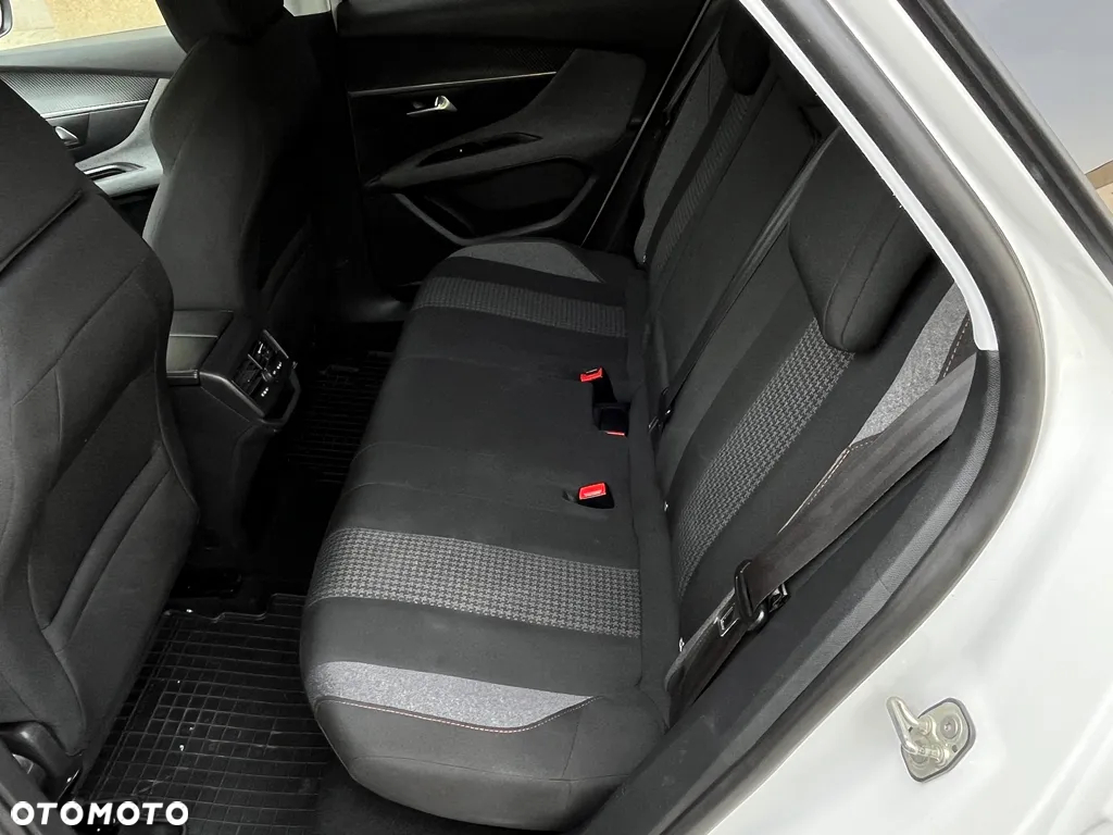 Peugeot 3008 1.2 PureTech Active - 21