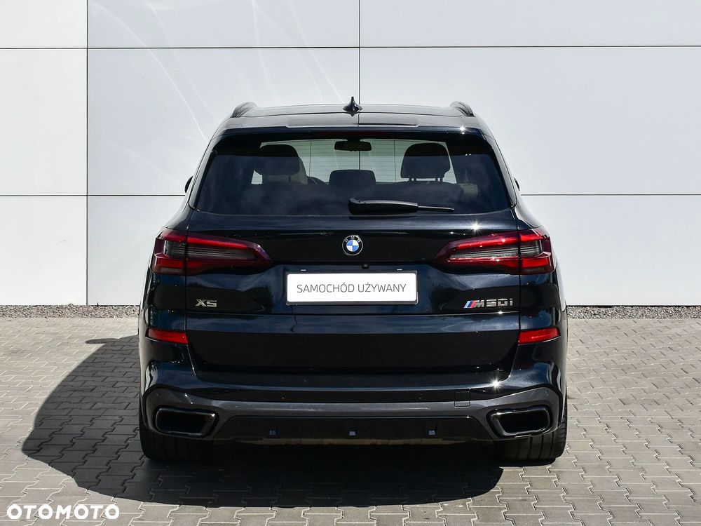 BMW X5 M50i - 8