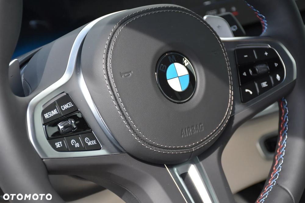 BMW X7 M60i xDrive mHEV sport - 21