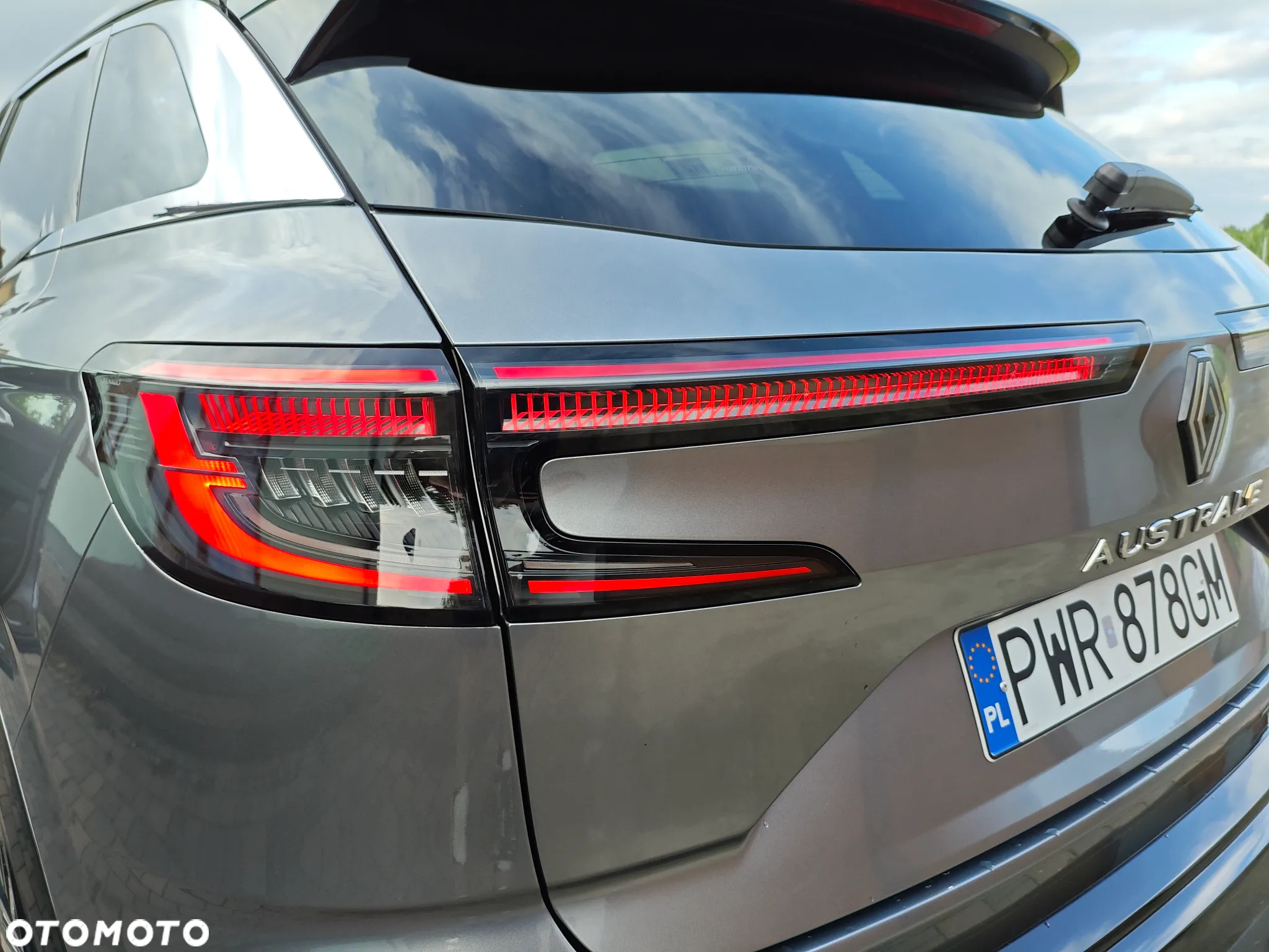 Renault Austral E-Tech Full Hybrid 200 Iconic - 24