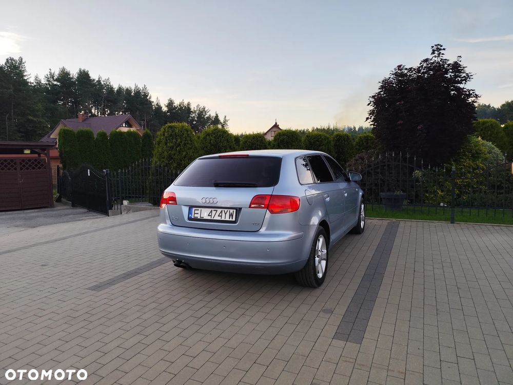 Audi A3 Sportback 1.9 TDI Attraction - 27