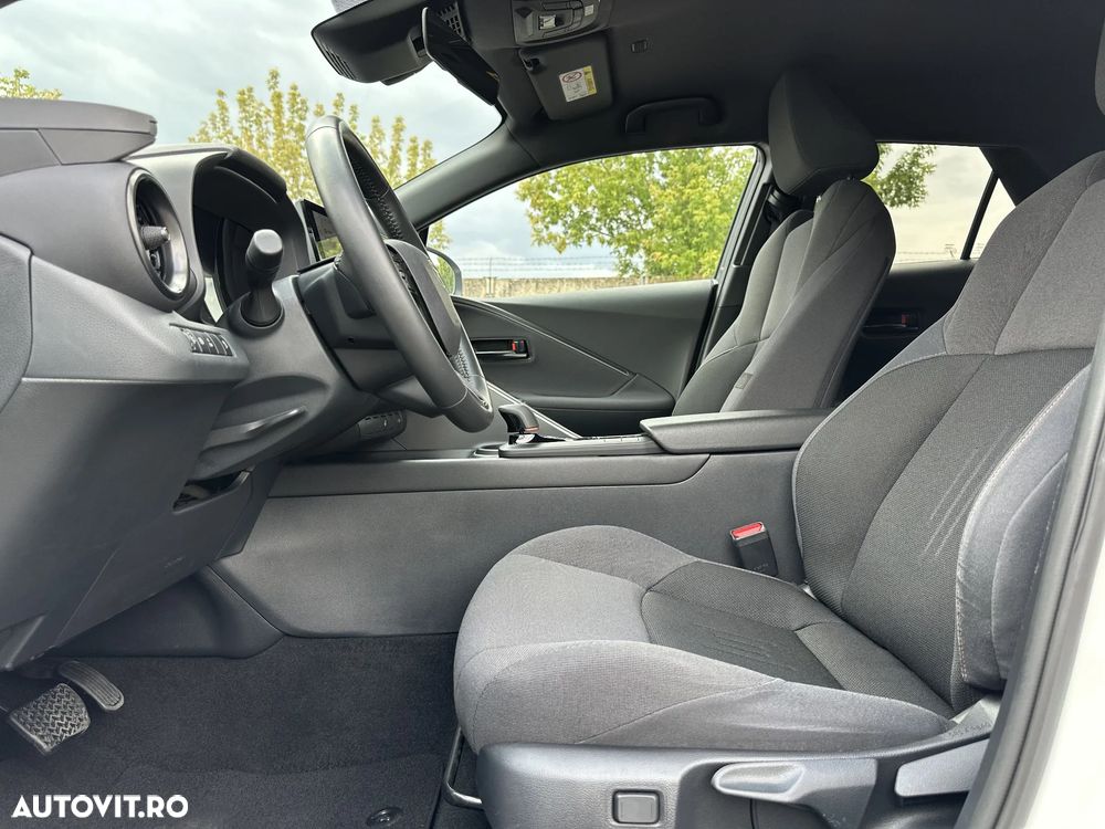 Toyota C-HR - 24