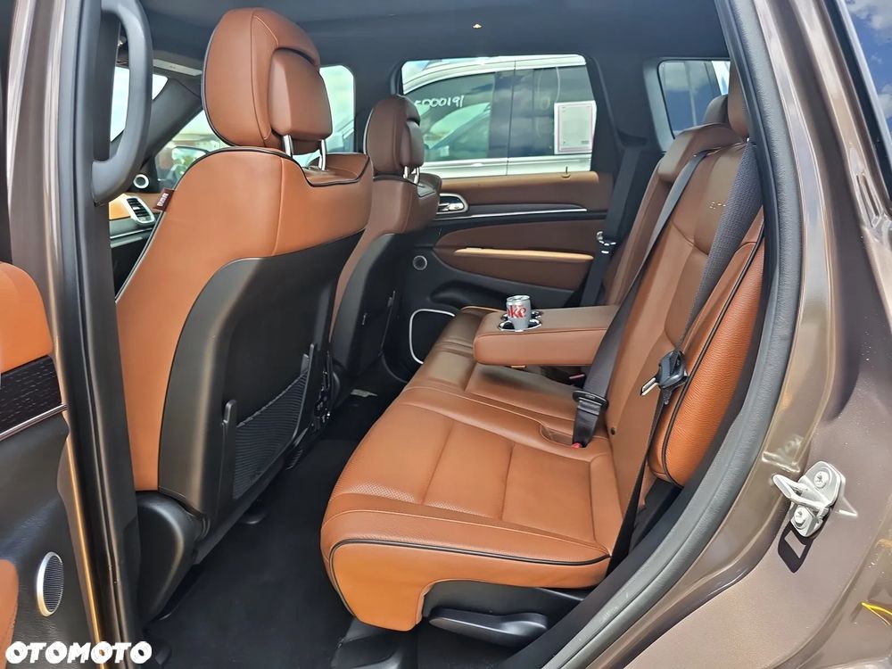 Jeep Grand Cherokee 3.6 V6 Summit - 11
