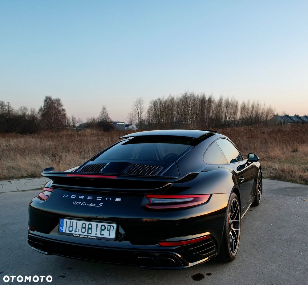 Porsche 911 - 4