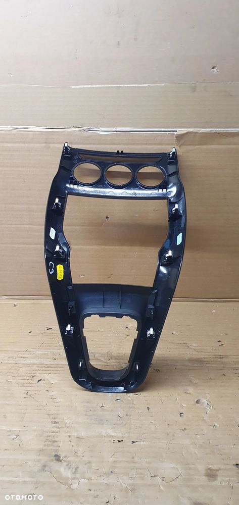 Ramka radia konsoli dekor Citroen C3 II 96841605 9801578777 - 7