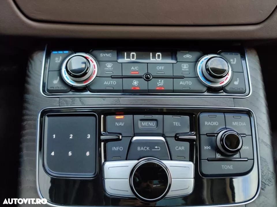 Audi A8 4.2 TDI Quattro Tiptronic - 4