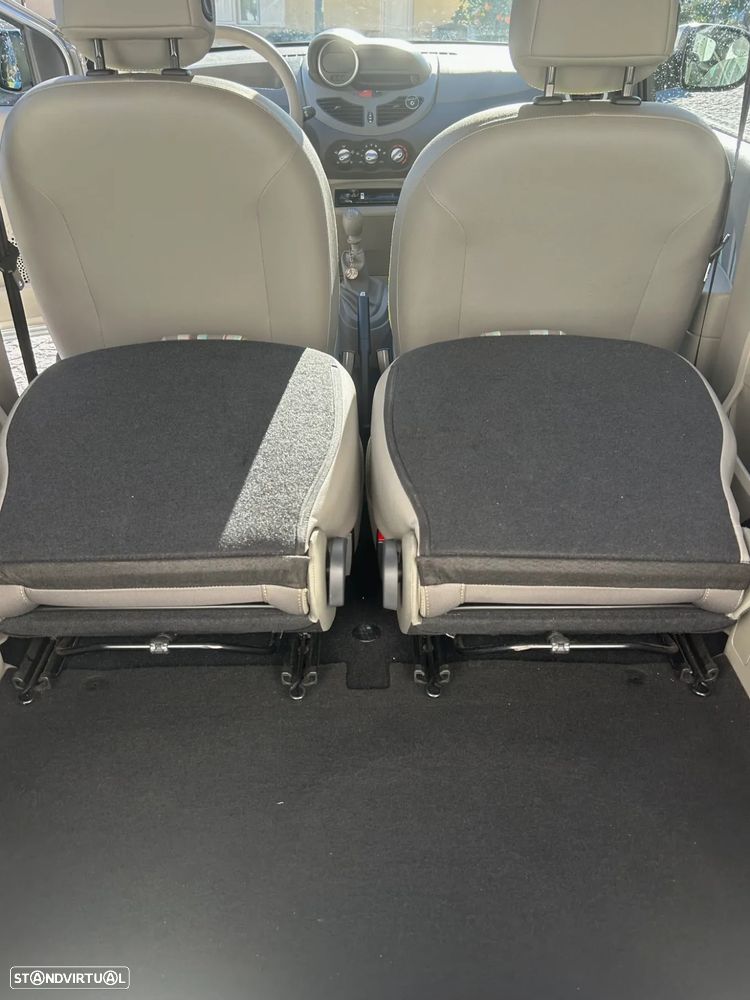 Renault Twingo 1.2 LEV 16V 75 Expression - 14