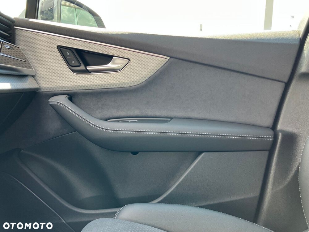 Audi Q7 50 TDI mHEV Quattro S Line Tiptr - 27