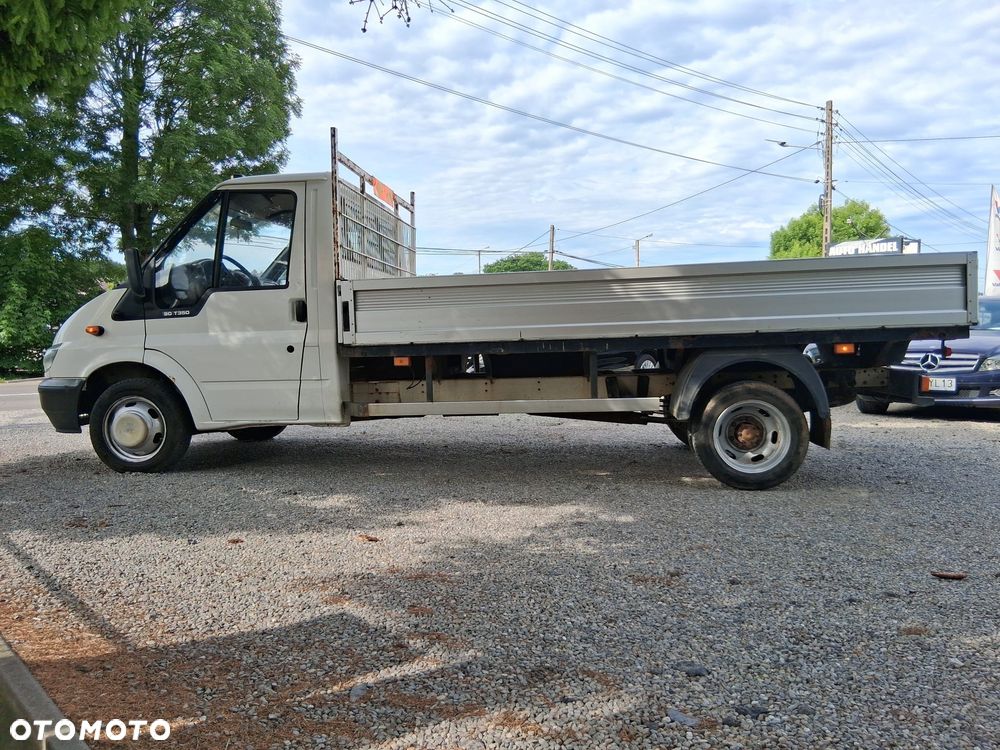 Ford Tranzit - 32