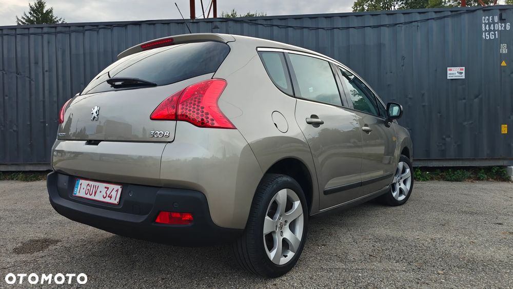 Peugeot 3008 1.6 Active - 23