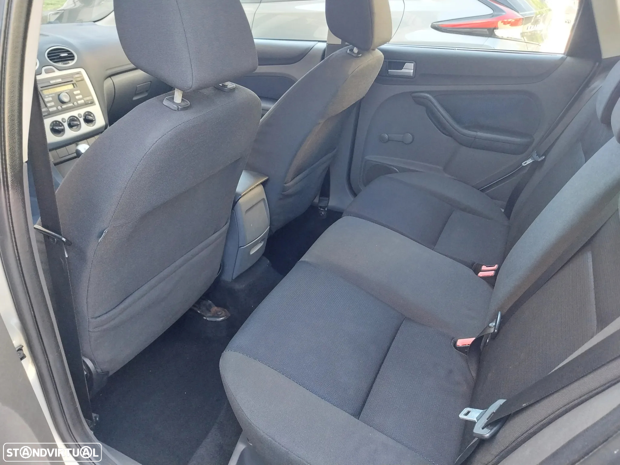 Ford Focus SW 1.4 Trend - 11