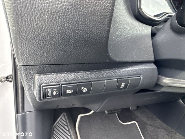 Toyota Corolla - 30