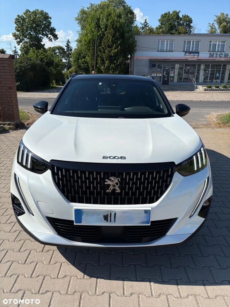 Peugeot 2008 1.2 PureTech GT Line S&S - 11