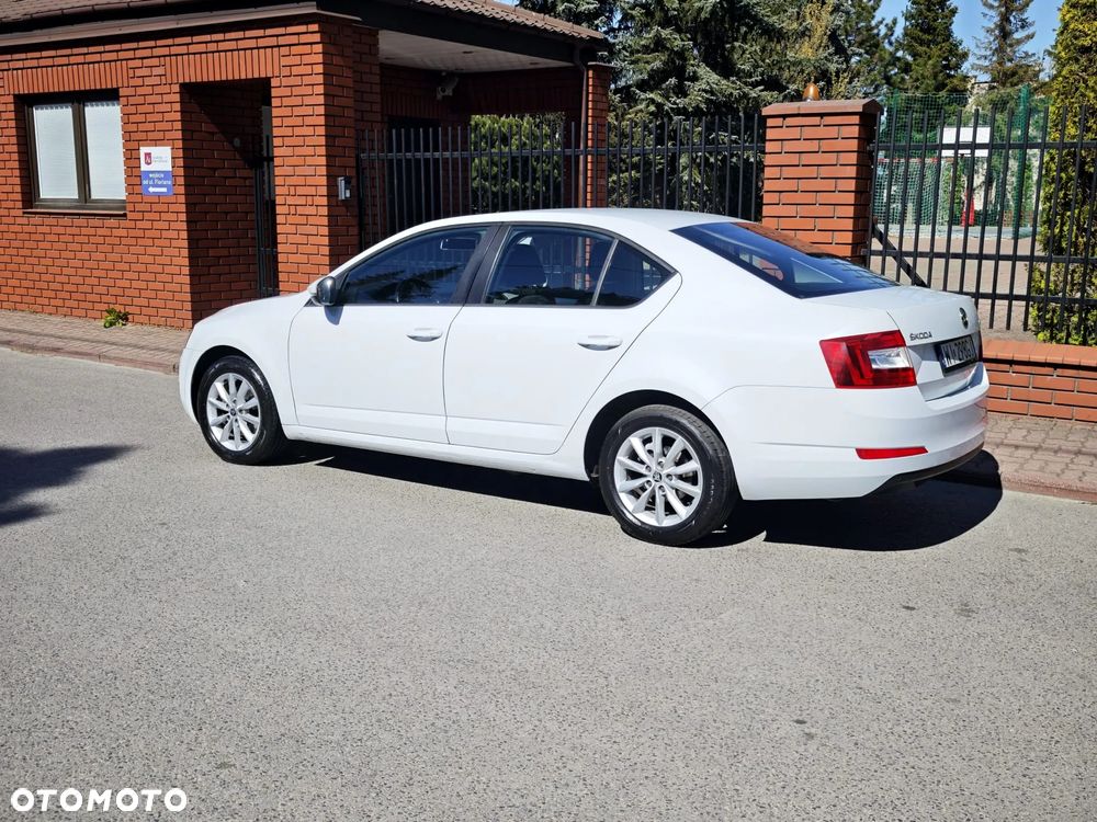 Skoda Octavia 1.4 TSI Ambition - 12