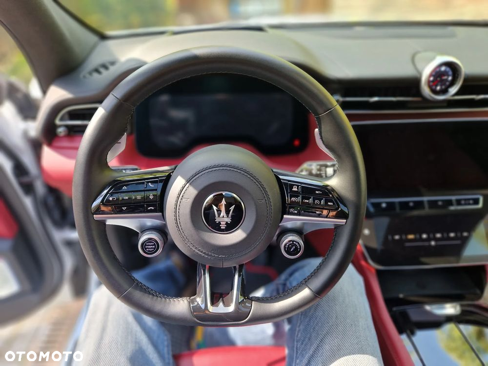 Maserati Grecale Modena - 11