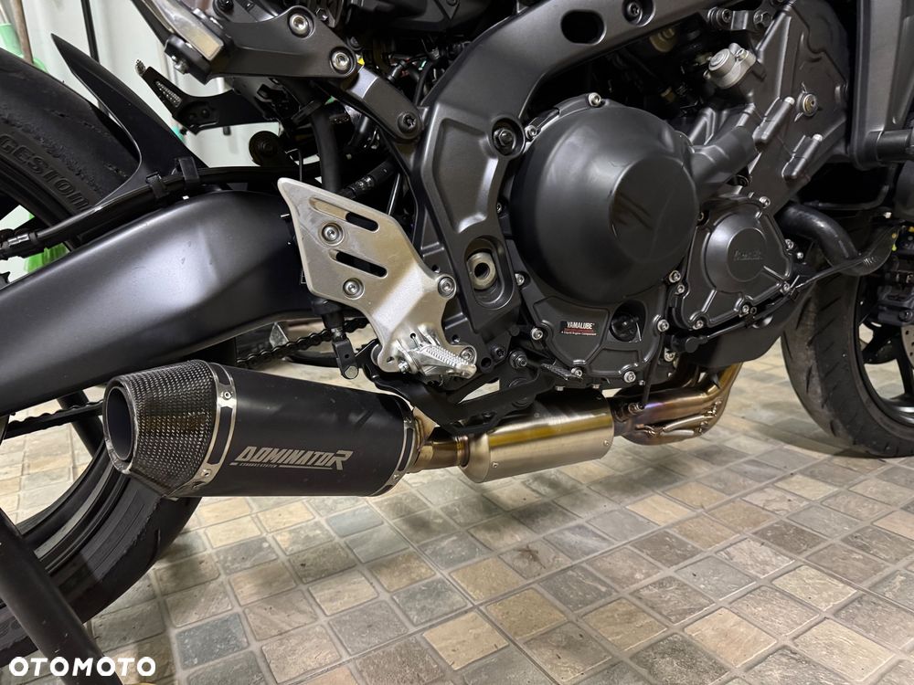 Yamaha MT - 9