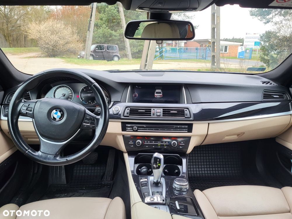 BMW Seria 5 520d Luxury Line - 19