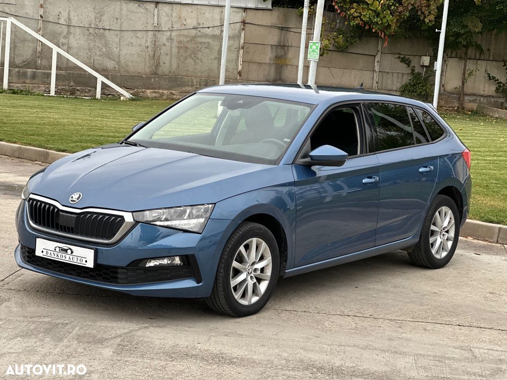 Skoda Scala 2021 photo 2
