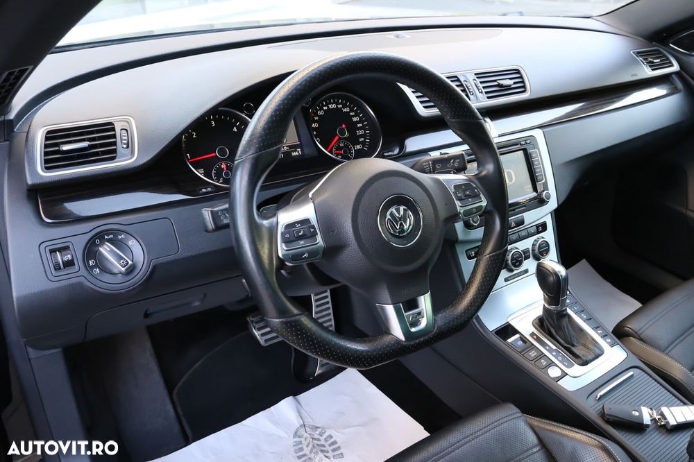 Volkswagen Passat CC - 20