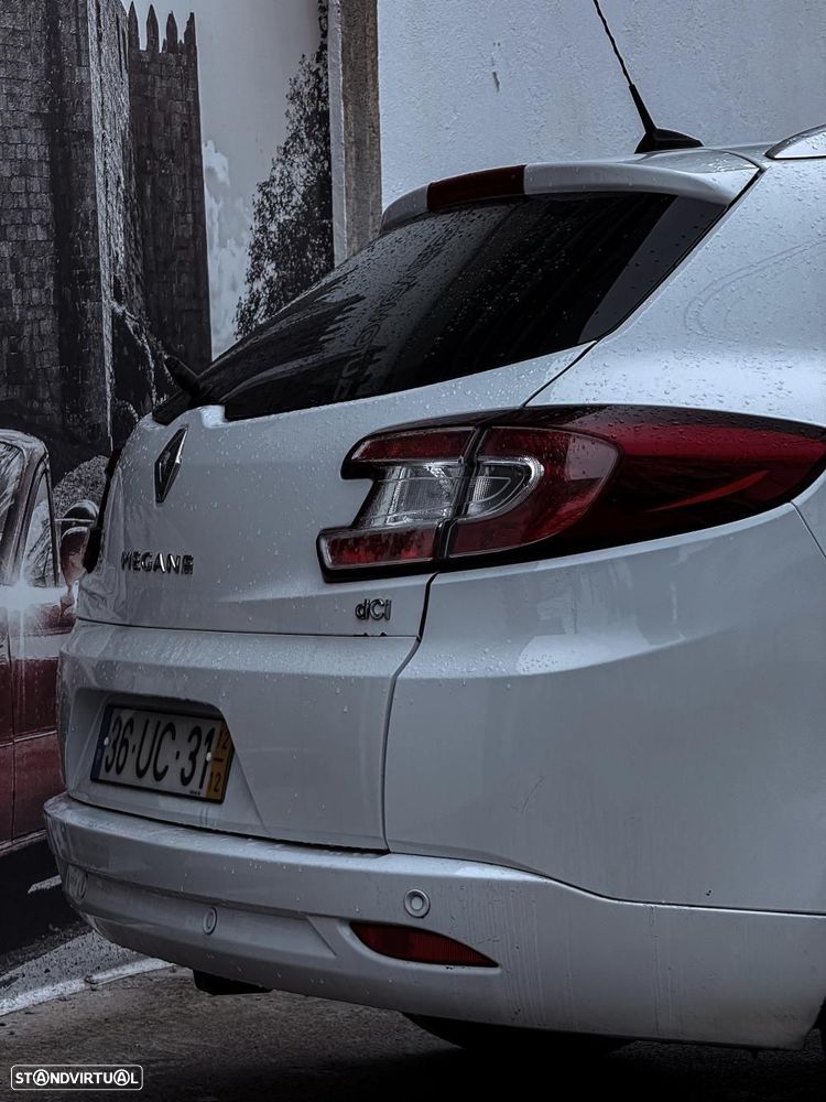 Renault Mégane Sport Tourer 1.5 dCi Dynamique S - 2