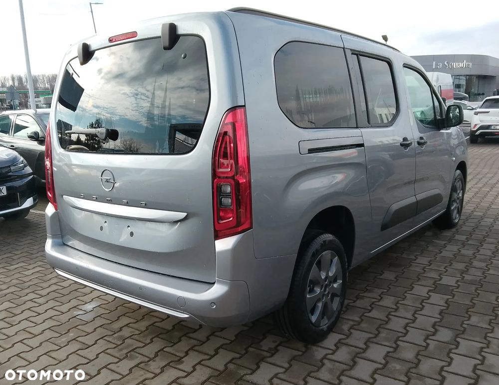 Opel Combo XL 1.5 BlueHDi S&S GS EAT8 - 3