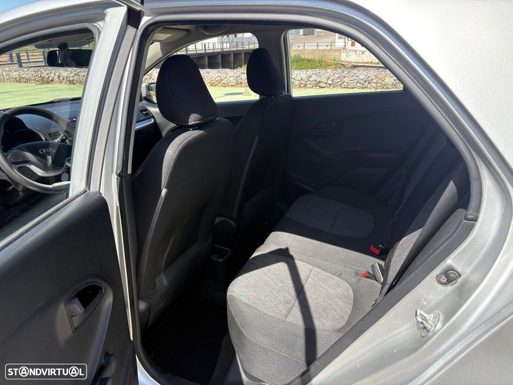 Kia Picanto 1.0 CVVT EX - 12