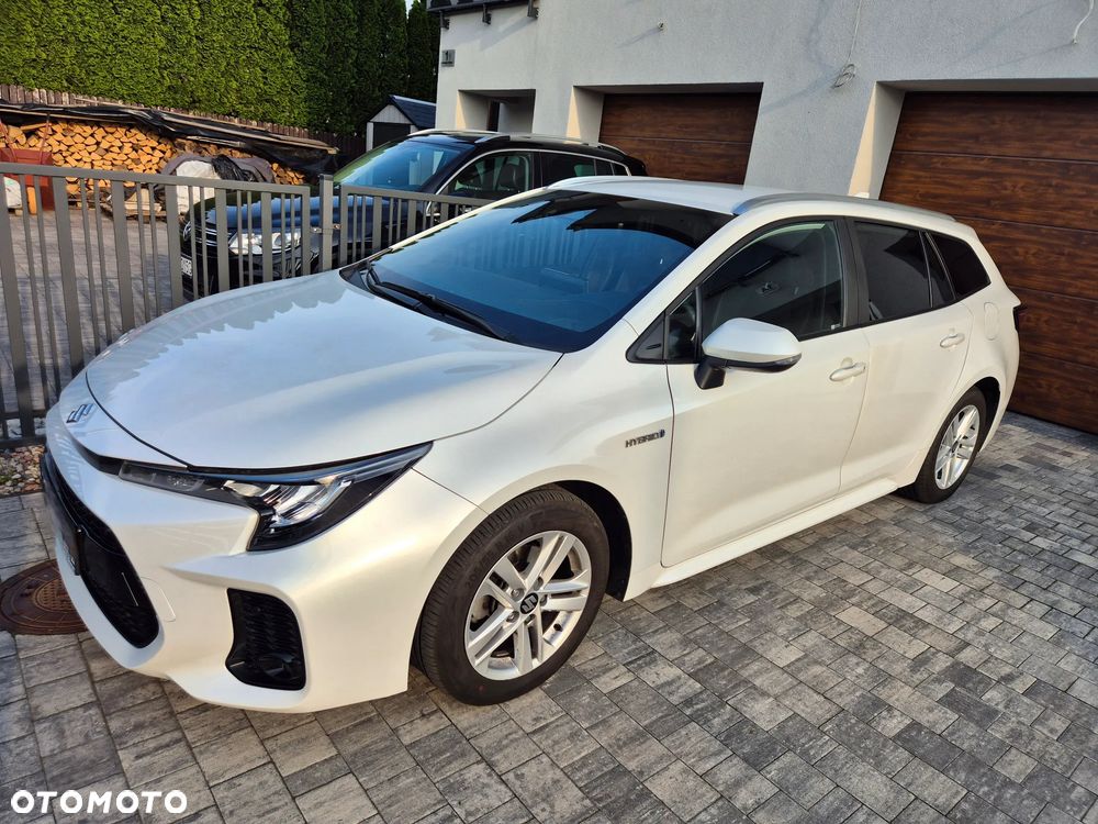 Suzuki Swace 1.8 Hybrid Premium Plus CVT - 1