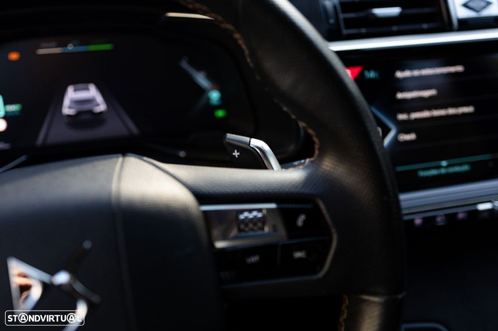 DS DS7 Crossback E-Tense Performance Line EAT8 - 18