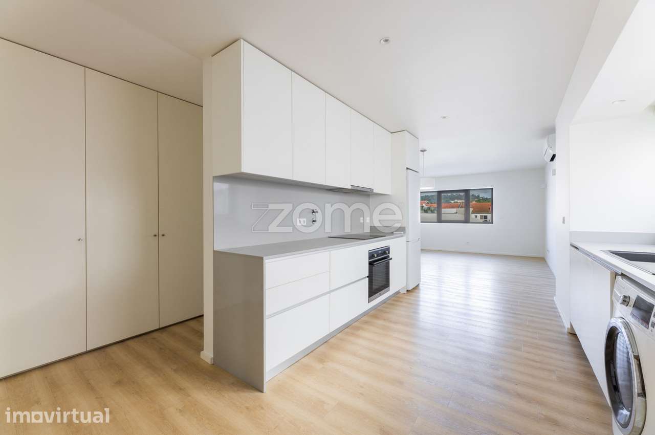 Apartamento T2 para arrendamento em São Vicente - Braga - Grande imagem: 2/22