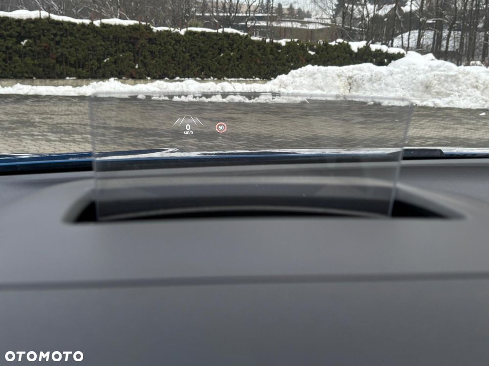 Ford Focus 1.0 EcoBoost Start-Stopp-System ST-LINE DESIGN - 21