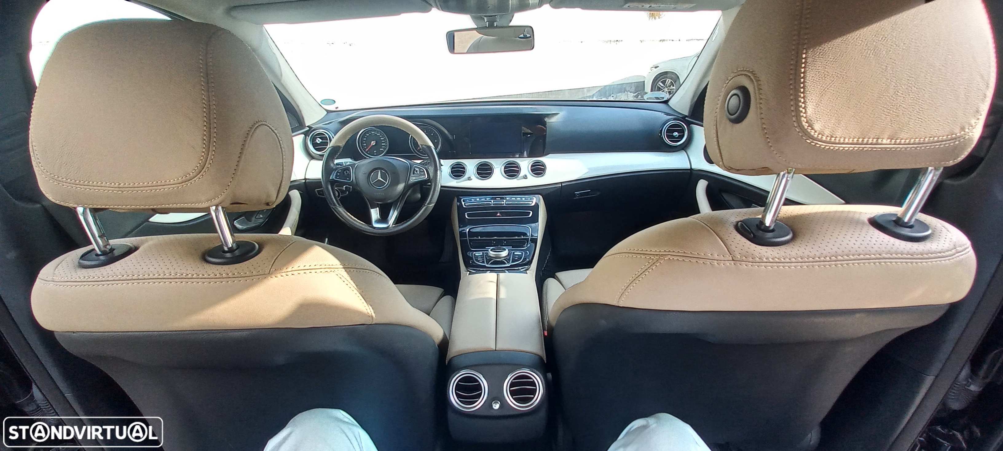 Mercedes-Benz E 200 d AMG Line - 38