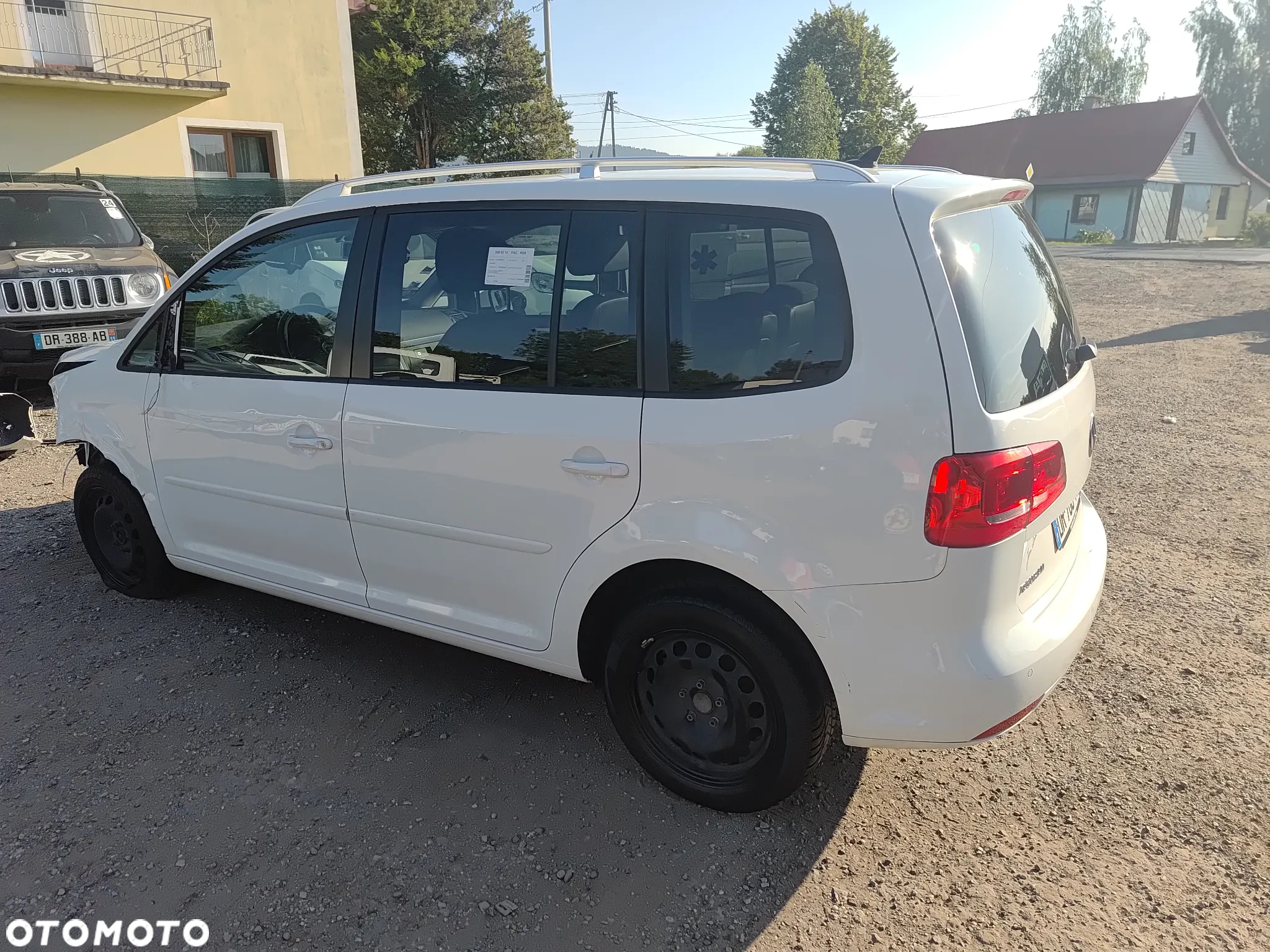 Volkswagen Touran 1.6 TDI DPF Comfortline - 10