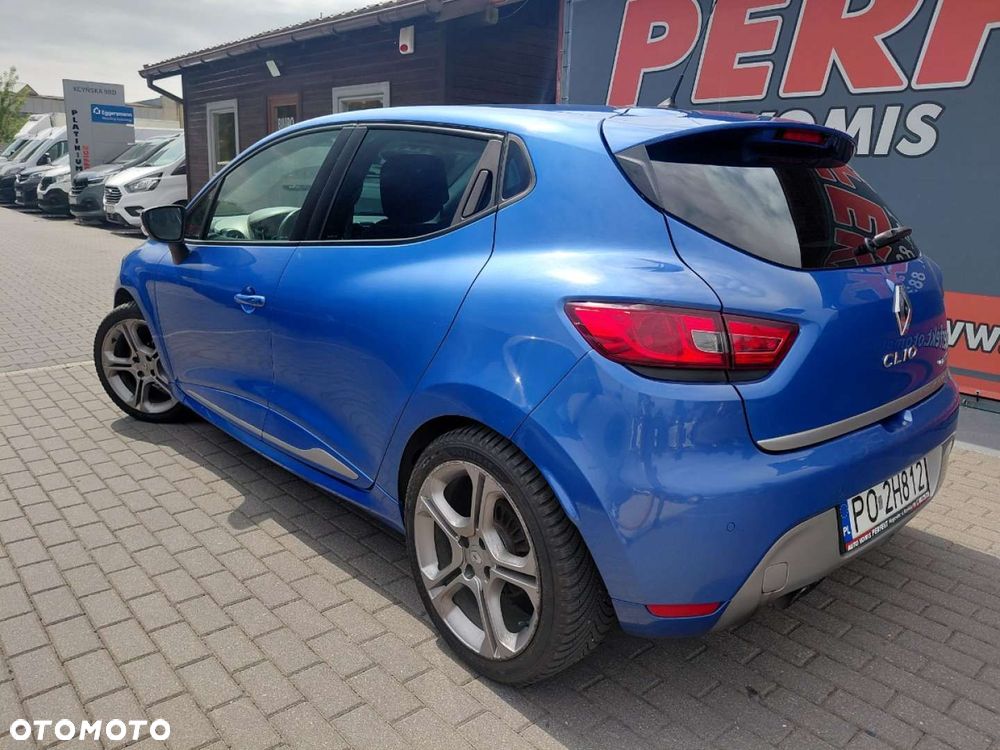 Renault Clio - 6