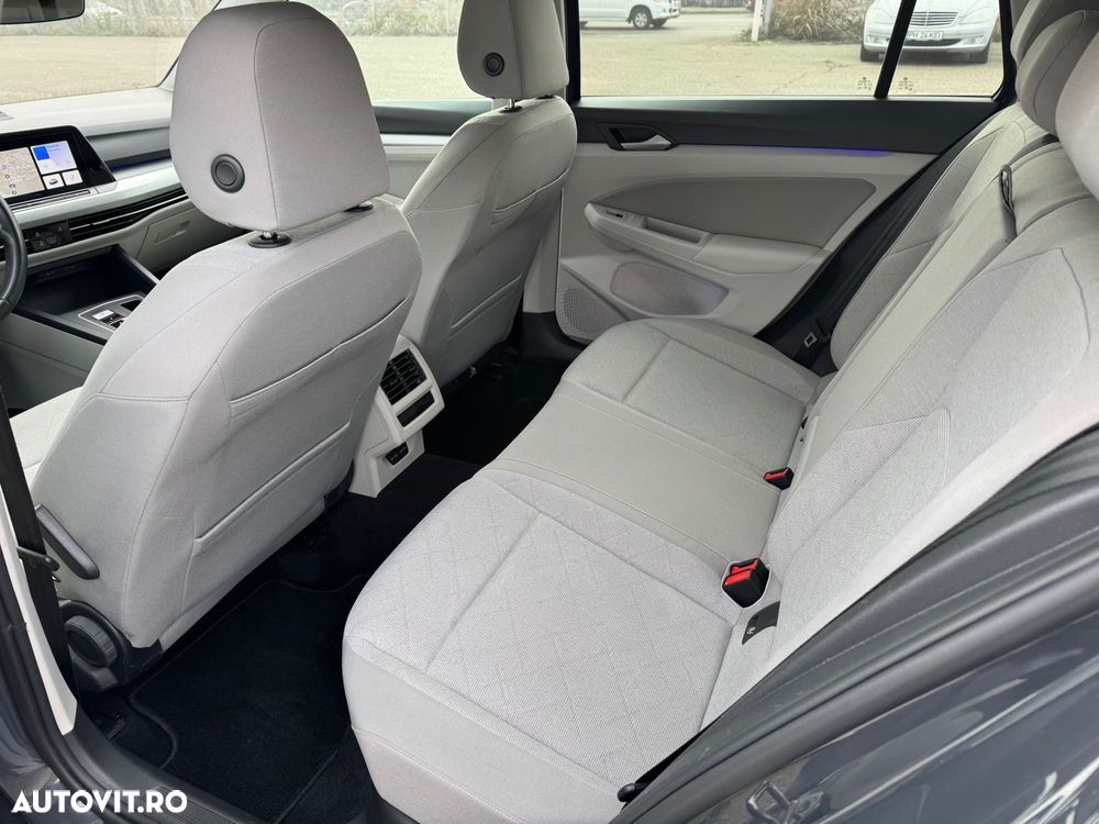 Volkswagen Golf Variant 2.0 TDI 116CP DSG Life - 32