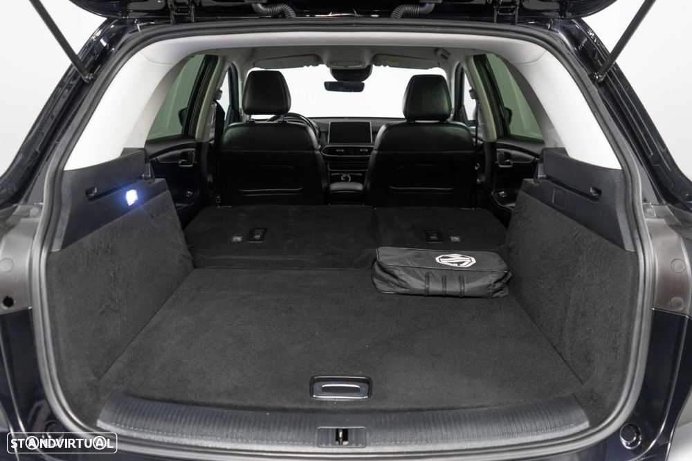 MG EHS 1.5 T-GDI Plug-in Hybrid Comfort - 21