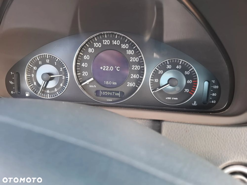 Mercedes-Benz CLK - 3
