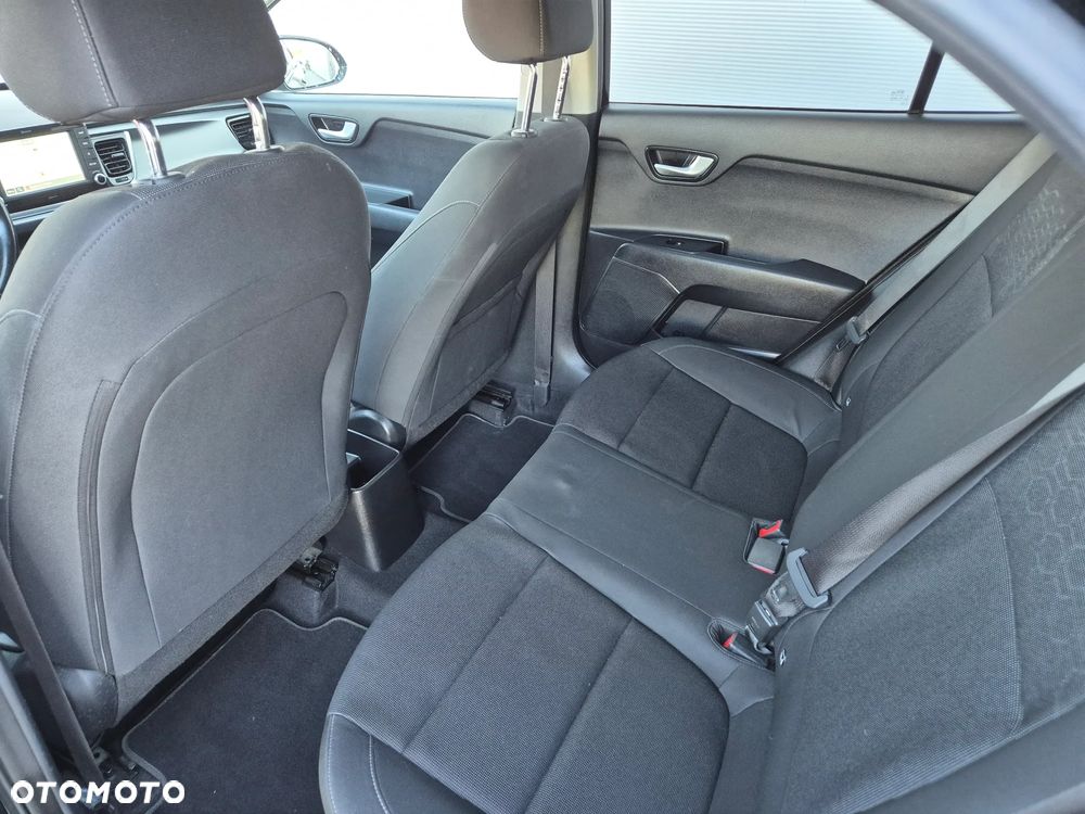 Kia Rio 1.4 XL - 21