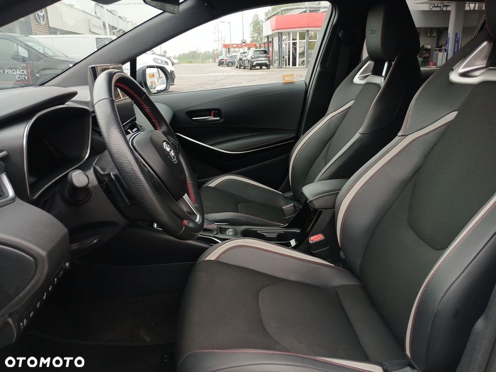 Toyota Corolla 2.0 Hybrid GR Sport Dynamic - 15
