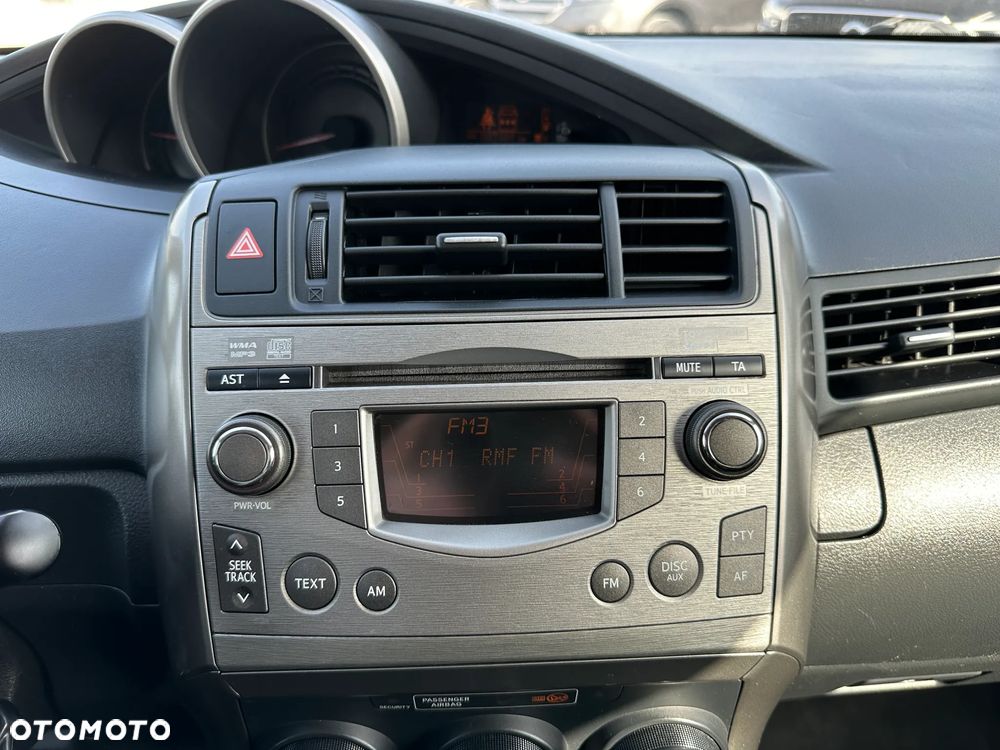 Toyota Verso 2.0 D-4D Luna - 22