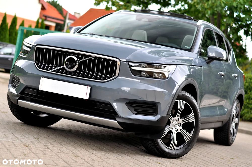 Volvo XC 40 T3 R-Design - 2