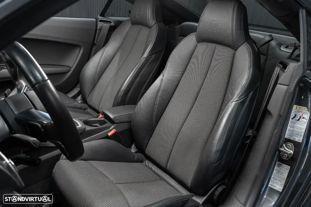 Audi TT Coupé 2.0 TFSI quattro S tronic - 25