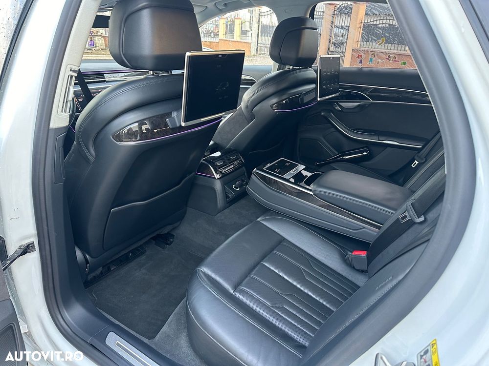 Audi A8 3.0 50 TDI quattro Tiptronic - 12