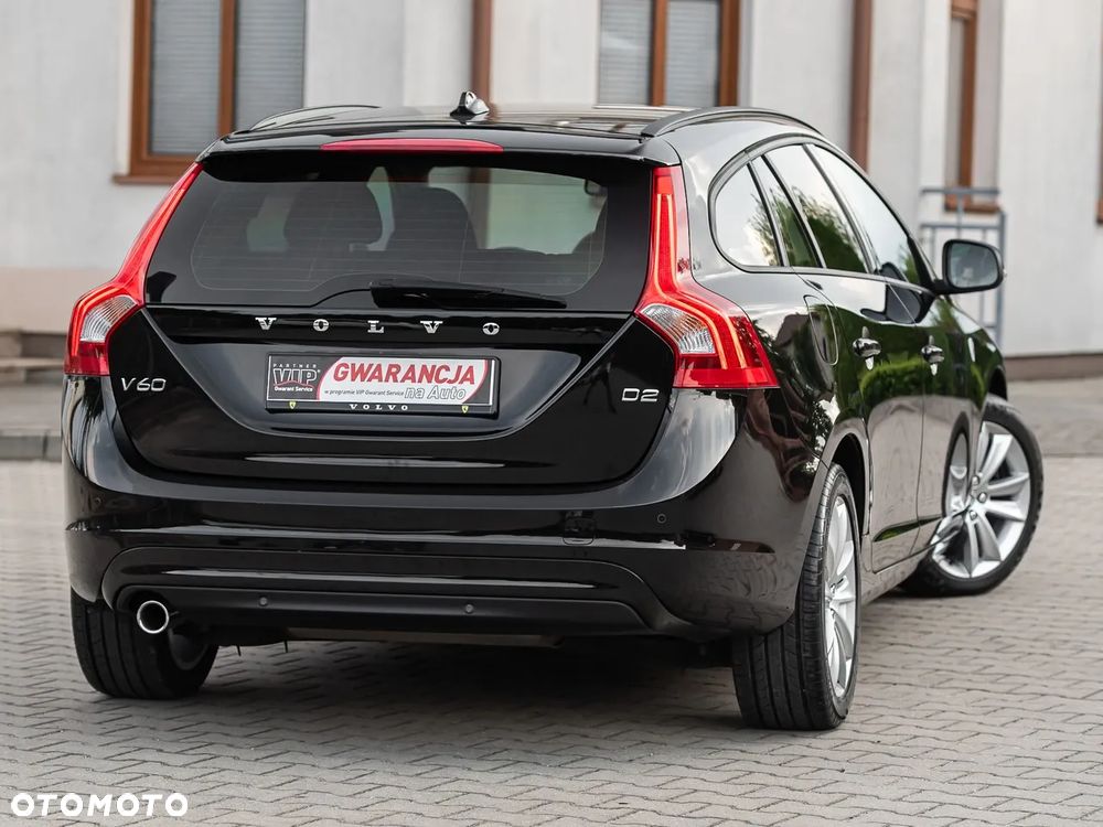 Volvo V60 D2 Kinetic - 13