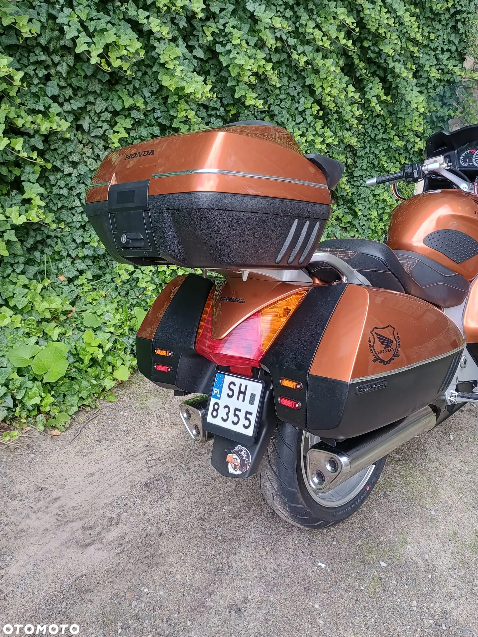 Honda ST - 9