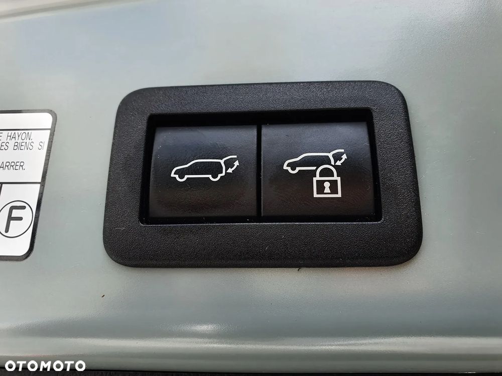 Toyota Corolla Cross 2.0 Hybrid Style - 13