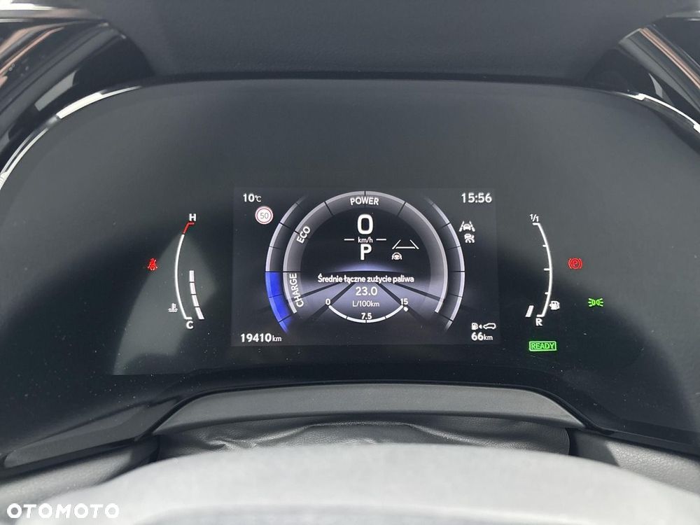 Lexus RX - 15