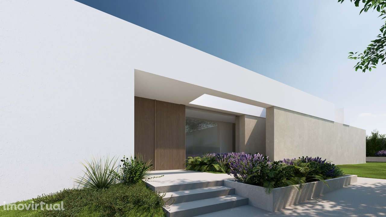 MORADIA T4 AUTO-SUFICIENTE DE LUXO COM VISTAS SOBERBAS - Grande imagem: 2/10