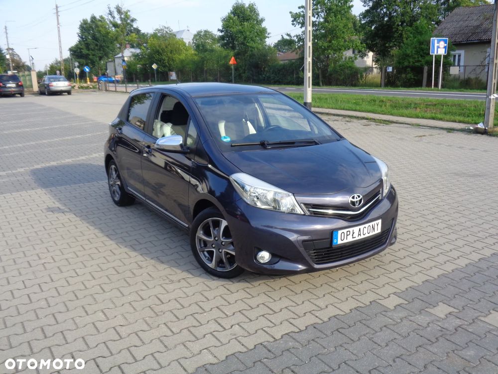 Toyota Yaris 1.0 Premium - 2